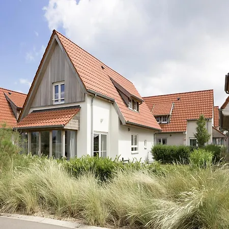 Single-storey Bungalow At 10 Km From Ostend *